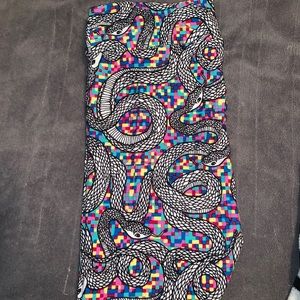 Like new LuLaRoe
